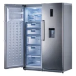 یخچال و فریزر دوقلو 40 فوت دیپوینت مدل D5i، دارای نمایشگر و بدون برفک، با ارتفاع 180، پهنای 60 و عمق 63 سانتی_متر، میزان مصرف انرژی A+، دارای 5 طبقه در یخچال و 6 کشو در فریزر، لزوم اتصال به شیر آب دارد، دارای سیستم نوفراست 5